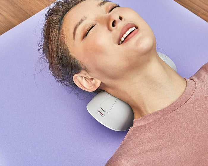 Alpha Neck Thermal Traction Massager