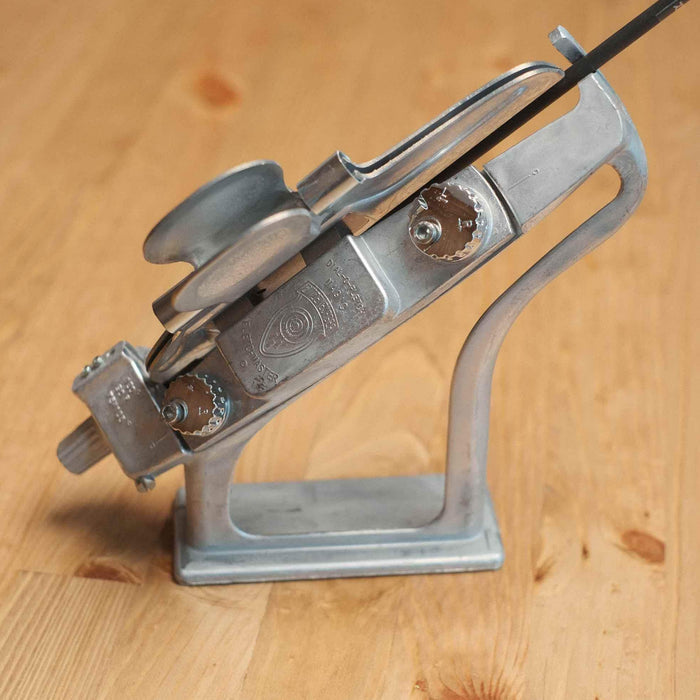 BITZENBURGER FLETCHING JIG