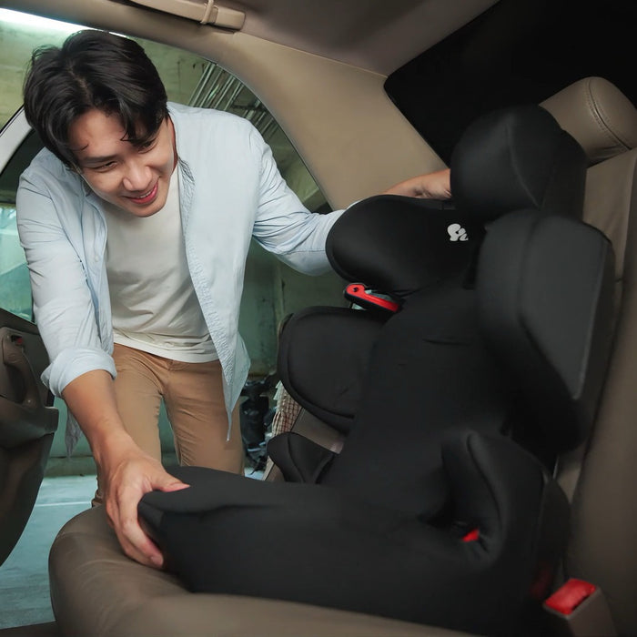 YODA Carry | The First Foldable ISO-FIX Portable Child Car Seat *Pre-order Exclusive Offer*